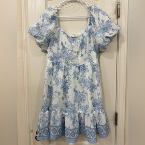 Blu Pepper blue floral elastic print dress with puffed sleeves!